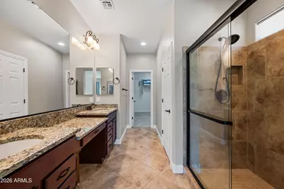 1813 W Straight Arrow Lane, Phoenix, AZ 85085 - Photo 14