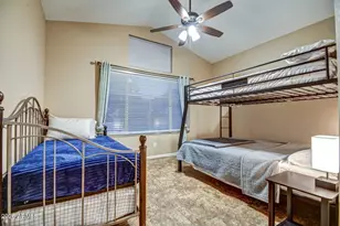1676 E Glenhaven Dr, Phoenix, AZ 85048 - Photo 30