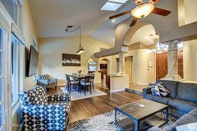 1676 E Glenhaven Drive, Phoenix, AZ 85048 - Photo 4