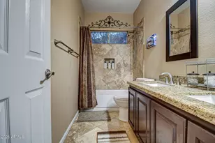 1676 E Glenhaven Dr, Phoenix, AZ 85048 - Photo 28