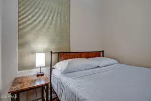 1676 E Glenhaven Dr, Phoenix, AZ 85048 - Photo 34