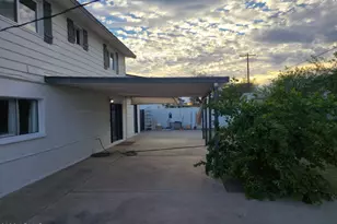 8114 W Osborn Rd, Phoenix, AZ 85033 - Photo 24