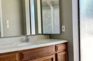 3301 W Muriel Dr, Phoenix, AZ 85053 - Photo 10