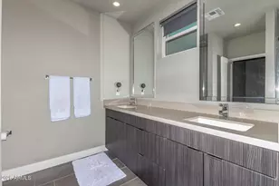 2825 N 42nd St, Phoenix, AZ 85008 - Photo 18