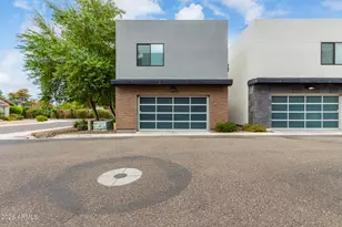 2825 N 42nd St, Phoenix, AZ 85008 - Photo 28