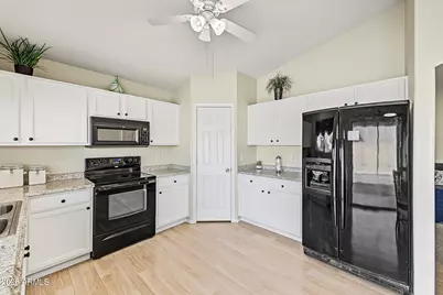 31193 N Mesquite Way, San Tan Valley, AZ 85143 - Photo 12