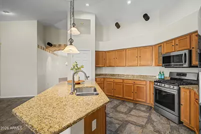 2050 S Portland Avenue, Gilbert, AZ 85295 - Photo 18
