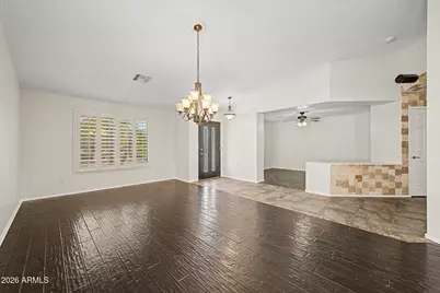 2050 S Portland Avenue, Gilbert, AZ 85295 - Photo 6