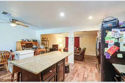 4738 N 40th Drive, Phoenix, AZ 85019 - Photo 20