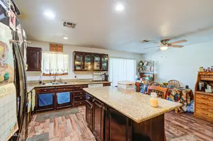 4738 N 40th Dr, Phoenix, AZ 85019 - Photo 18