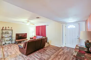 4738 N 40th Dr, Phoenix, AZ 85019 - Photo 12