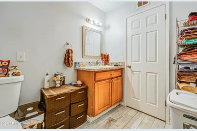 4738 N 40th Drive, Phoenix, AZ 85019 - Photo 34