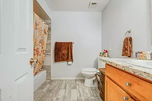 4738 N 40th Dr, Phoenix, AZ 85019 - Photo 32