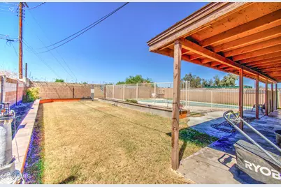 4738 N 40th Drive, Phoenix, AZ 85019 - Photo 38
