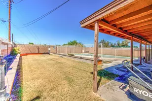 4738 N 40th Dr, Phoenix, AZ 85019 - Photo 38