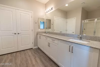 2950 N 38th Street #2, Phoenix, AZ 85018 - Photo 12