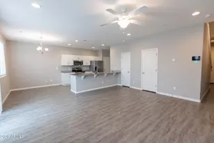 2950 N 38th St, Phoenix, AZ 85018 - Photo 4