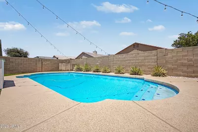 13558 W Saguaro Lane, Surprise, AZ 85374 - Photo 20
