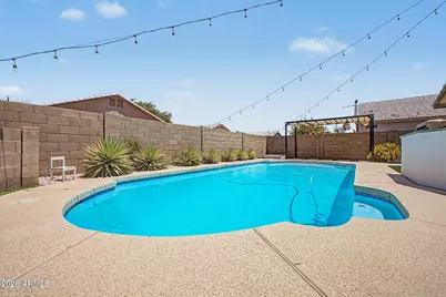 13558 W Saguaro Lane, Surprise, AZ 85374 - Photo 18