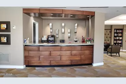 2211 E Camelback Road #102, Phoenix, AZ 85016 - Photo 4