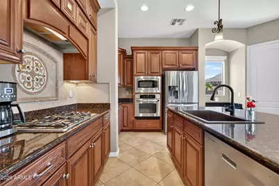 13700 W Jesse Red Drive, Peoria, AZ 85383 - Photo 16