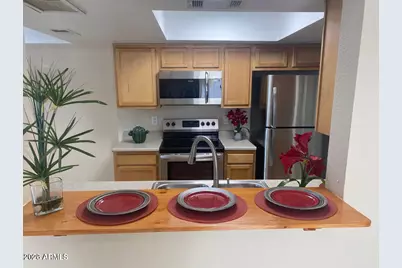 14009 N 53rd Drive, Glendale, AZ 85306 - Photo 8