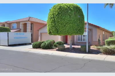 13944 N 158th Lane, Surprise, AZ 85379 - Photo 4