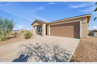 9380 W Collis Place, Arizona City, AZ 85123 - Photo 2