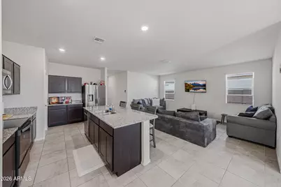 25285 N 185th Drive, Wittmann, AZ 85361 - Photo 10