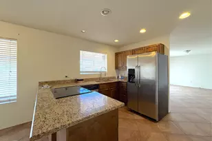 6103 S College Ave, Tempe, AZ 85283 - Photo 6