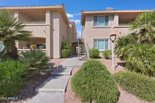 16013 S Desert Foothills Pkwy, Phoenix, AZ 85048 - Photo 2