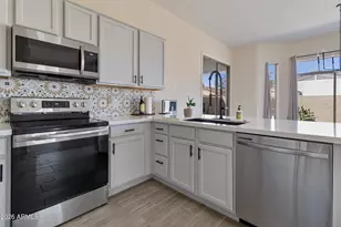 2224 E Fawn Dr, Phoenix, AZ 85042 - Photo 36