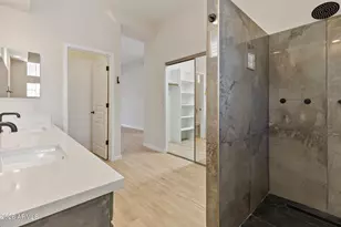 2224 E Fawn Dr, Phoenix, AZ 85042 - Photo 26