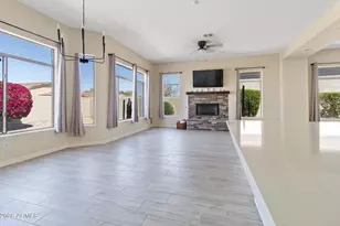 2224 E Fawn Dr, Phoenix, AZ 85042 - Photo 34