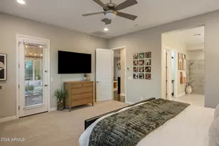 2939 E Crest Ln, Phoenix, AZ 85050 - Photo 28