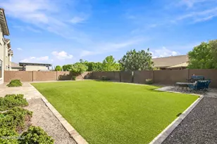 10345 E Trillium Ave, Mesa, AZ 85212 - Photo 52