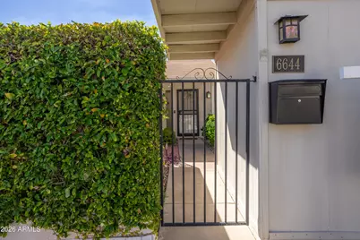 6644 N Majorca Lane E, Phoenix, AZ 85016 - Photo 4