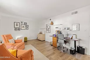 6644 N Majorca Ln E, Phoenix, AZ 85016 - Photo 30