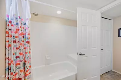 3925 E Tierra Buena Lane, Phoenix, AZ 85032 - Photo 24