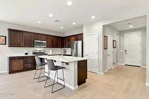 13358 W Palo Brea Ln, Peoria, AZ 85383 - Photo 4