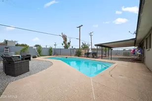 4035 W Orangewood Ave, Phoenix, AZ 85051 - Photo 30