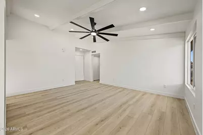 7633 W Wolf Street, Phoenix, AZ 85033 - Photo 8