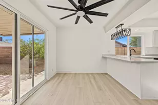 7633 W Wolf St, Phoenix, AZ 85033 - Photo 10