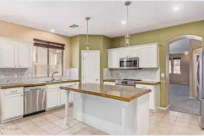11826 N 146th Avenue, Surprise, AZ 85379 - Photo 10