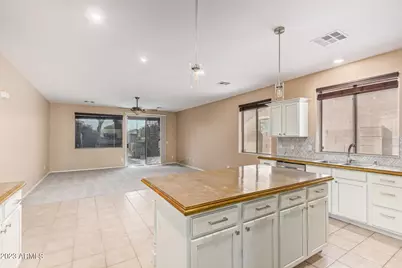 11826 N 146th Avenue, Surprise, AZ 85379 - Photo 12