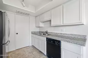4014 S 44th Way, Phoenix, AZ 85040 - Photo 22