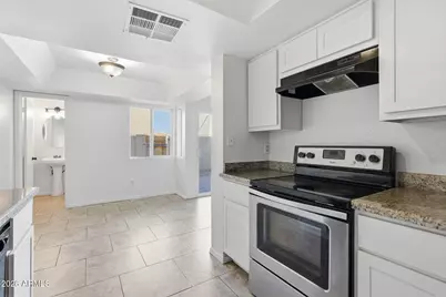 4014 S 44th Way, Phoenix, AZ 85040 - Photo 24