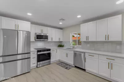 1759 W Nido Avenue, Mesa, AZ 85202 - Photo 8