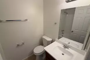 7724 W Pierson St, Phoenix, AZ 85033 - Photo 8