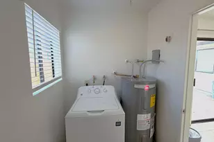 7724 W Pierson St, Phoenix, AZ 85033 - Photo 14